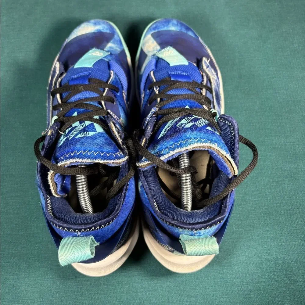 Size 8.5 - Men’s Nike Jordan Why Not Zer0.4 blue shoes
